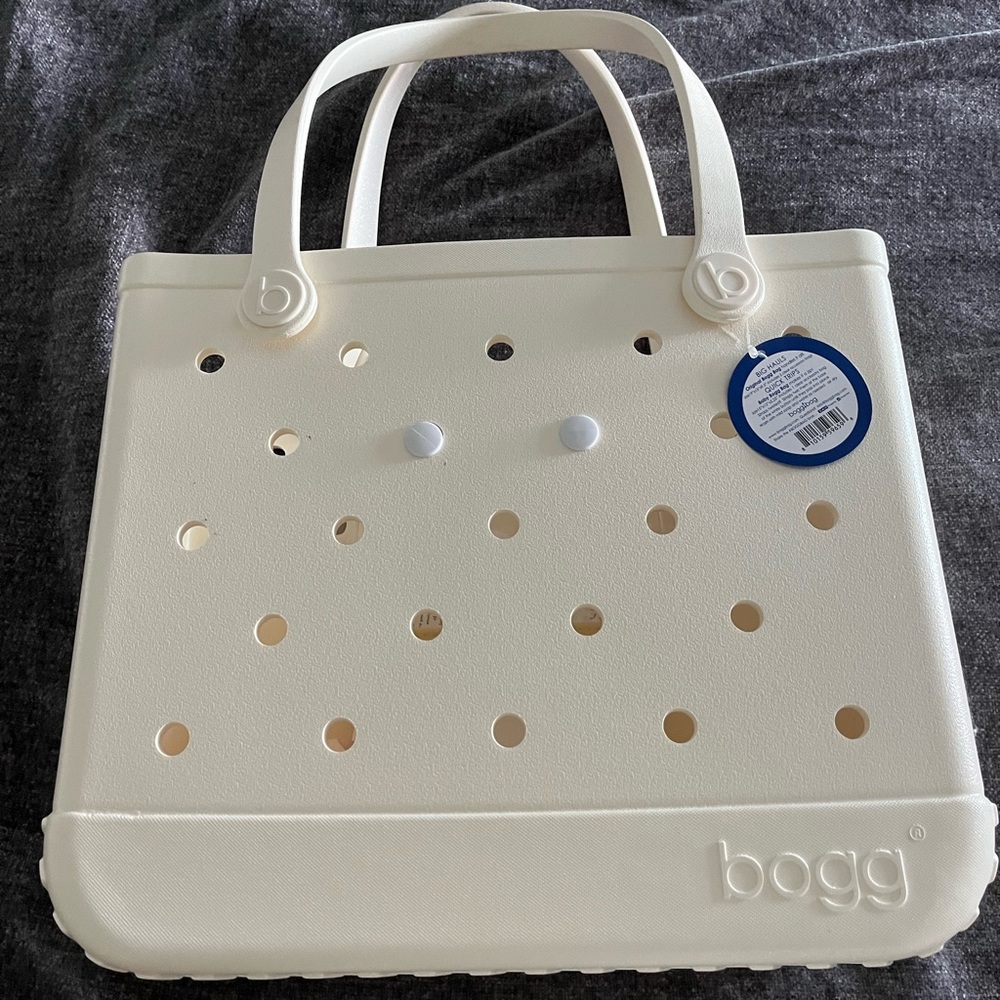 Baby Bogg Medium bag NWT in coconut